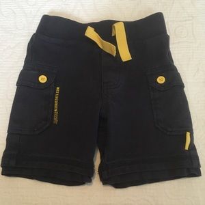 6-9m (6/$20) Mexx Shorts